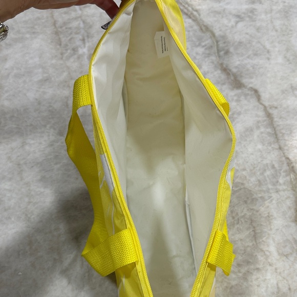 Yellow Lemon Slice soft sided cooler - Picture 2 of 3
